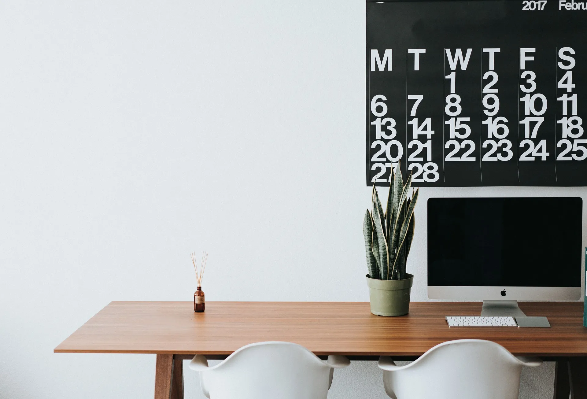 Coworking or Fully Serviced Private Office? Which is Better and Why?